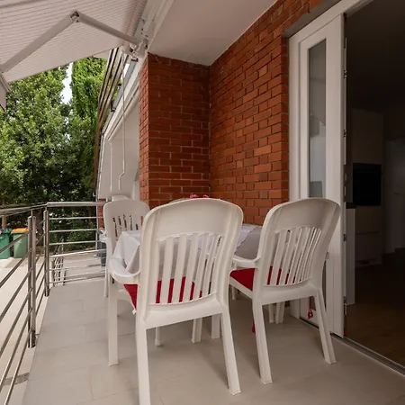 Apartament By The Sea Starigrad, Paklenica - 6580 Starigrad Paklenica